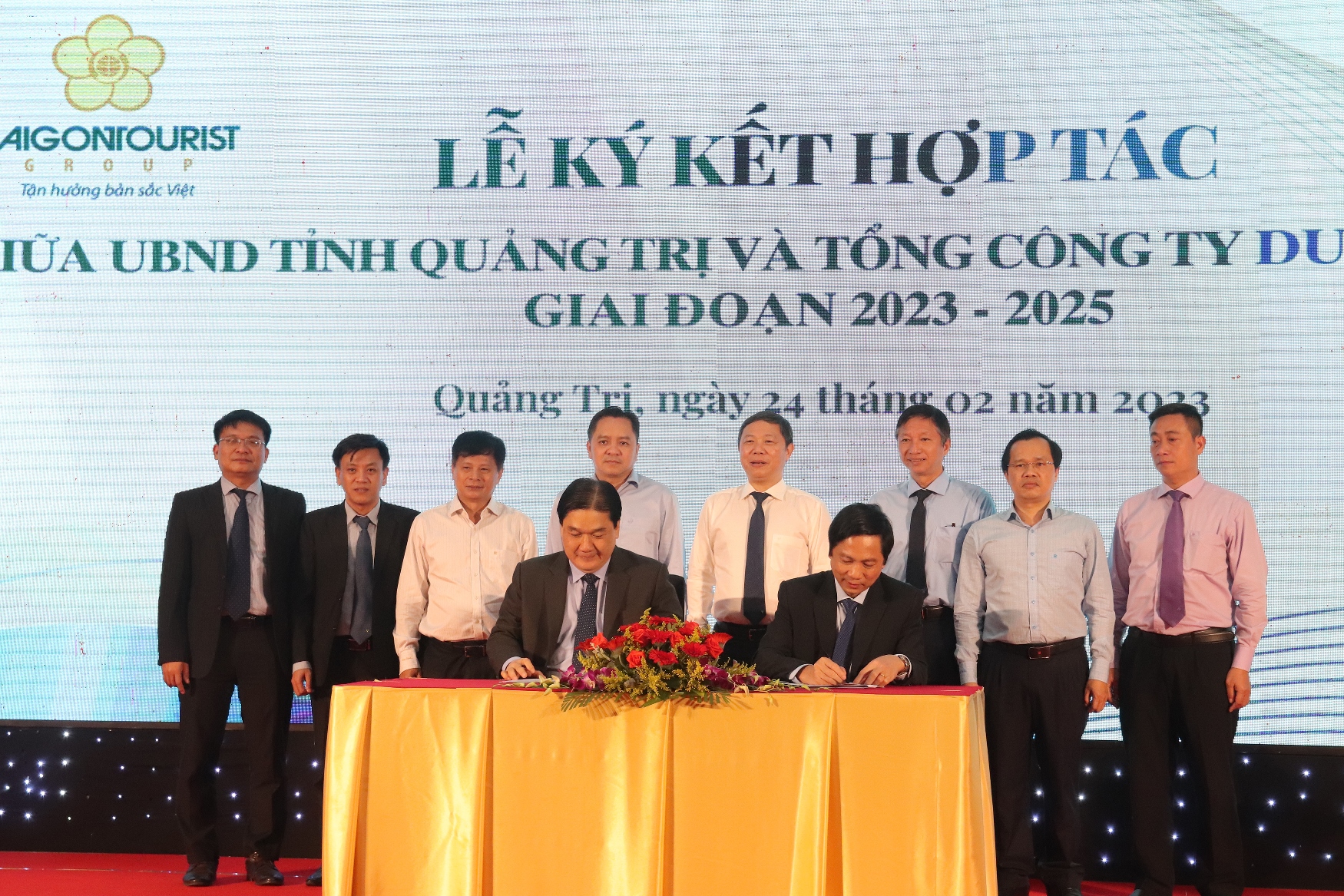 SAIGONTOURIST GROUP SIGNS IMPORTANT DEALS WITH QUANG TRI