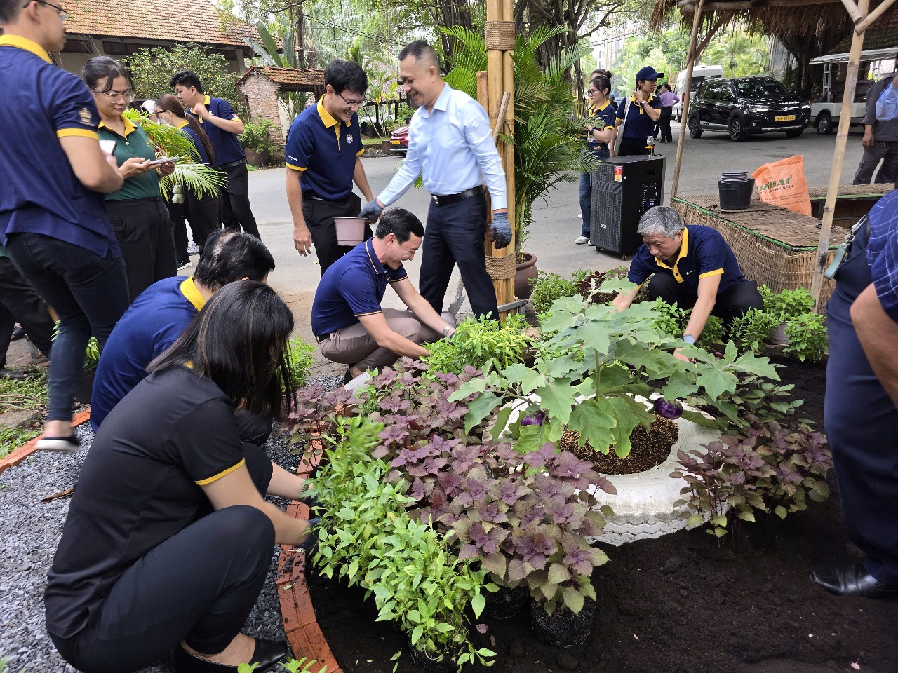 SAIGONTOURIST GROUP TỔ CHỨC NGÀY MÔI TRƯỜNG NĂM 2024 HƯỞNG ỨNG CHIẾN DỊCH “LÀM CHO THẾ GIỚI SẠCH HƠN”